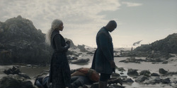 HouseOfTheDragon_3x02-QueensLanding_01430