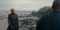 HouseOfTheDragon_3x02-QueensLanding_01441