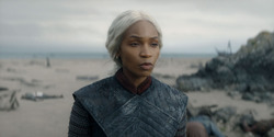 HouseOfTheDragon_3x02-QueensLanding_01468