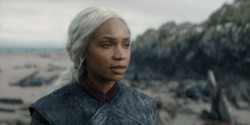 HouseOfTheDragon_3x02-QueensLanding_01470