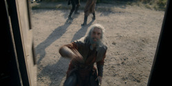 HouseOfTheDragon_3x02-QueensLanding_01676