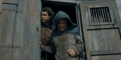 HouseOfTheDragon_3x02-QueensLanding_01695