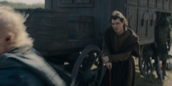 HouseOfTheDragon_3x02-QueensLanding_01790