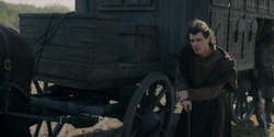 HouseOfTheDragon_3x02-QueensLanding_01792