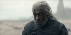 HouseOfTheDragon_3x02-QueensLanding_01796