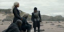 HouseOfTheDragon_3x02-QueensLanding_01818