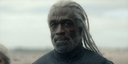 HouseOfTheDragon_3x02-QueensLanding_01834