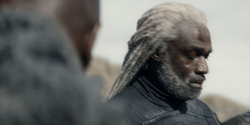 HouseOfTheDragon_3x02-QueensLanding_01882