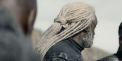 HouseOfTheDragon_3x02-QueensLanding_01884