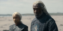 HouseOfTheDragon_3x02-QueensLanding_01891
