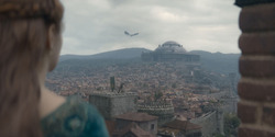 HouseOfTheDragon_3x02-QueensLanding_01912