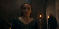 HouseOfTheDragon_3x02-QueensLanding_01952