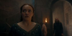 HouseOfTheDragon_3x02-QueensLanding_01953