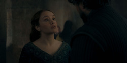 HouseOfTheDragon_3x02-QueensLanding_02000