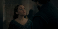 HouseOfTheDragon_3x02-QueensLanding_02003