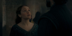 HouseOfTheDragon_3x02-QueensLanding_02010