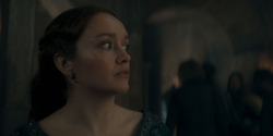 HouseOfTheDragon_3x02-QueensLanding_02016
