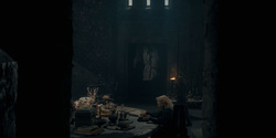 HouseOfTheDragon_3x02-QueensLanding_02043
