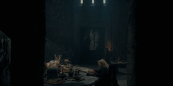 HouseOfTheDragon_3x02-QueensLanding_02044