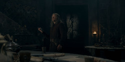 HouseOfTheDragon_3x02-QueensLanding_02050