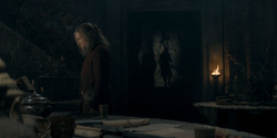 HouseOfTheDragon_3x02-QueensLanding_02053