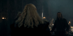 HouseOfTheDragon_3x02-QueensLanding_02067