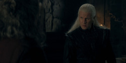 HouseOfTheDragon_3x02-QueensLanding_02071