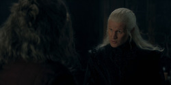 HouseOfTheDragon_3x02-QueensLanding_02078