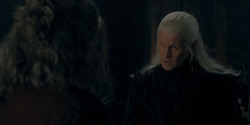 HouseOfTheDragon_3x02-QueensLanding_02079