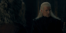 HouseOfTheDragon_3x02-QueensLanding_02085