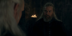 HouseOfTheDragon_3x02-QueensLanding_02086