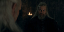 HouseOfTheDragon_3x02-QueensLanding_02087