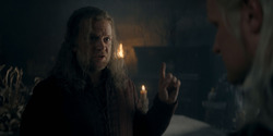 HouseOfTheDragon_3x02-QueensLanding_02094