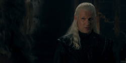 HouseOfTheDragon_3x02-QueensLanding_02111
