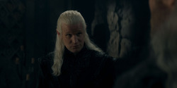 HouseOfTheDragon_3x02-QueensLanding_02126