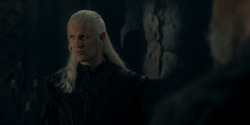 HouseOfTheDragon_3x02-QueensLanding_02141