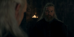 HouseOfTheDragon_3x02-QueensLanding_02152