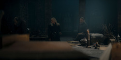 HouseOfTheDragon_3x02-QueensLanding_02174