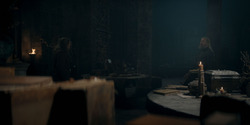 HouseOfTheDragon_3x02-QueensLanding_02217