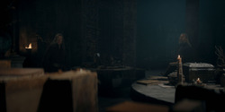 HouseOfTheDragon_3x02-QueensLanding_02219