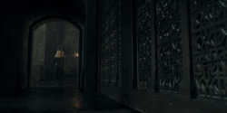 HouseOfTheDragon_3x02-QueensLanding_02235