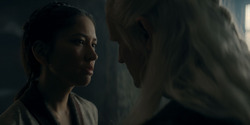 HouseOfTheDragon_3x02-QueensLanding_02314