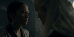 HouseOfTheDragon_3x02-QueensLanding_02315