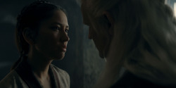 HouseOfTheDragon_3x02-QueensLanding_02320