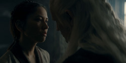 HouseOfTheDragon_3x02-QueensLanding_02321