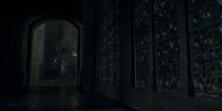 HouseOfTheDragon_3x02-QueensLanding_02380
