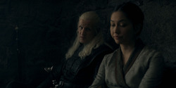 HouseOfTheDragon_3x02-QueensLanding_02399