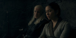 HouseOfTheDragon_3x02-QueensLanding_02420