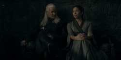HouseOfTheDragon_3x02-QueensLanding_02435