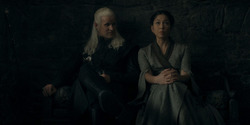 HouseOfTheDragon_3x02-QueensLanding_02437